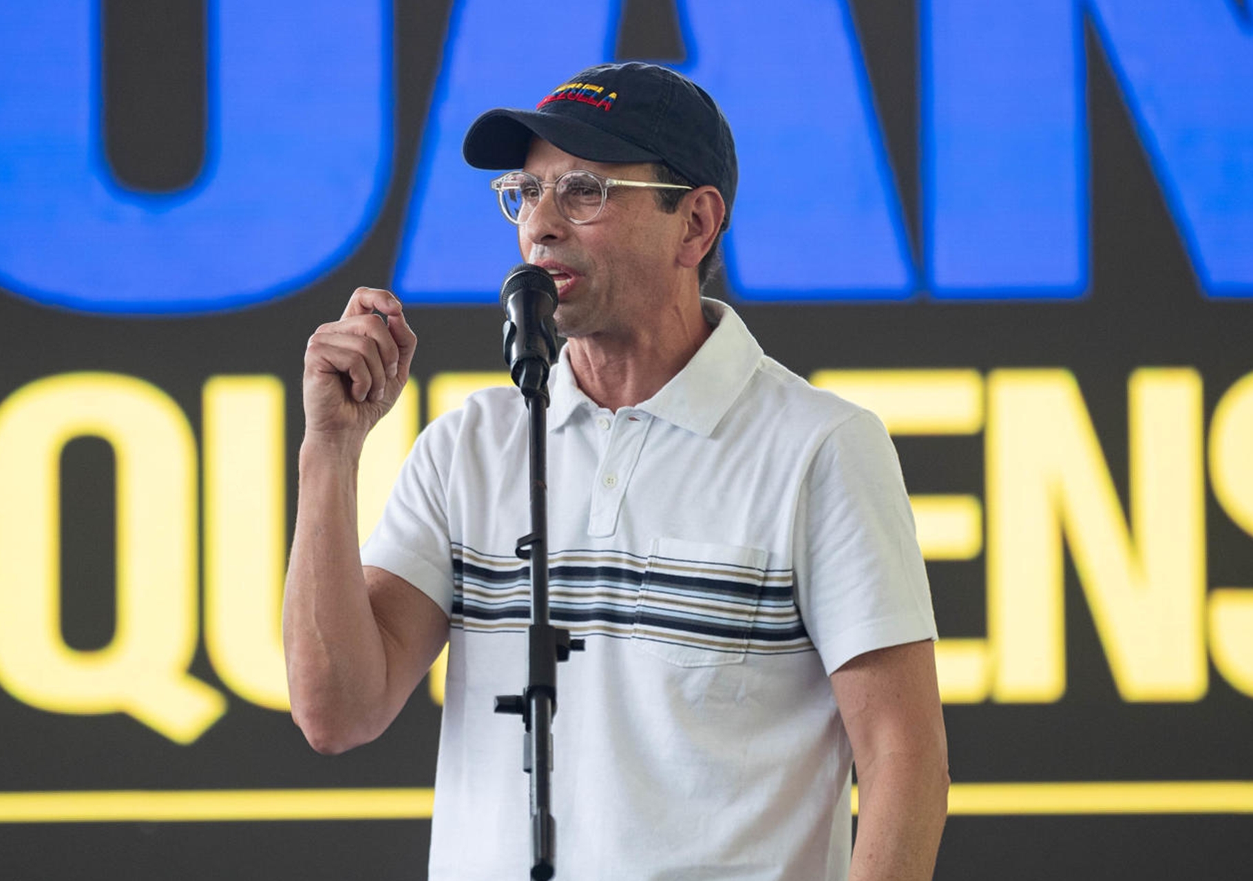 A cuatro meses del doble terremoto, Capriles envía mensaje de solidaridad a La Guaira: "El recuerdo por siempre a los fallecidos"
