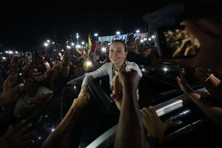 El regreso de María Corina Machado sacude el tablero político y mete presión a una transición en Venezuela