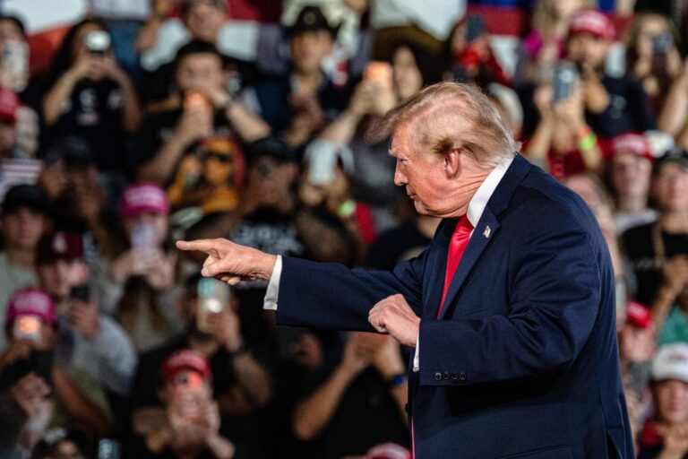 Trump dice que Venezuela debería ser un estado de EE.UU. y tener gobernador, no presidente