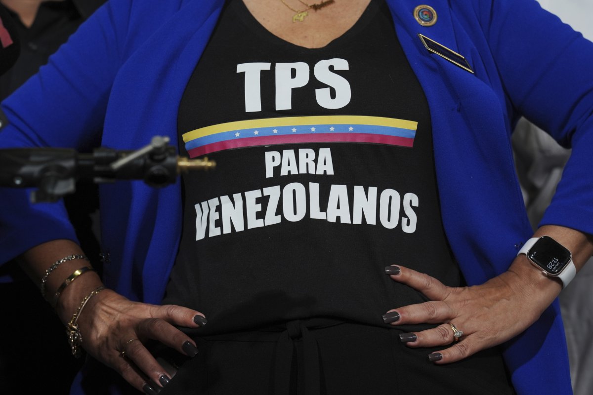 Corte de Apelaciones de EEUU ordena restablecer el TPS para venezolanos a partir del #6Nov tras revés al Gobierno de Trump