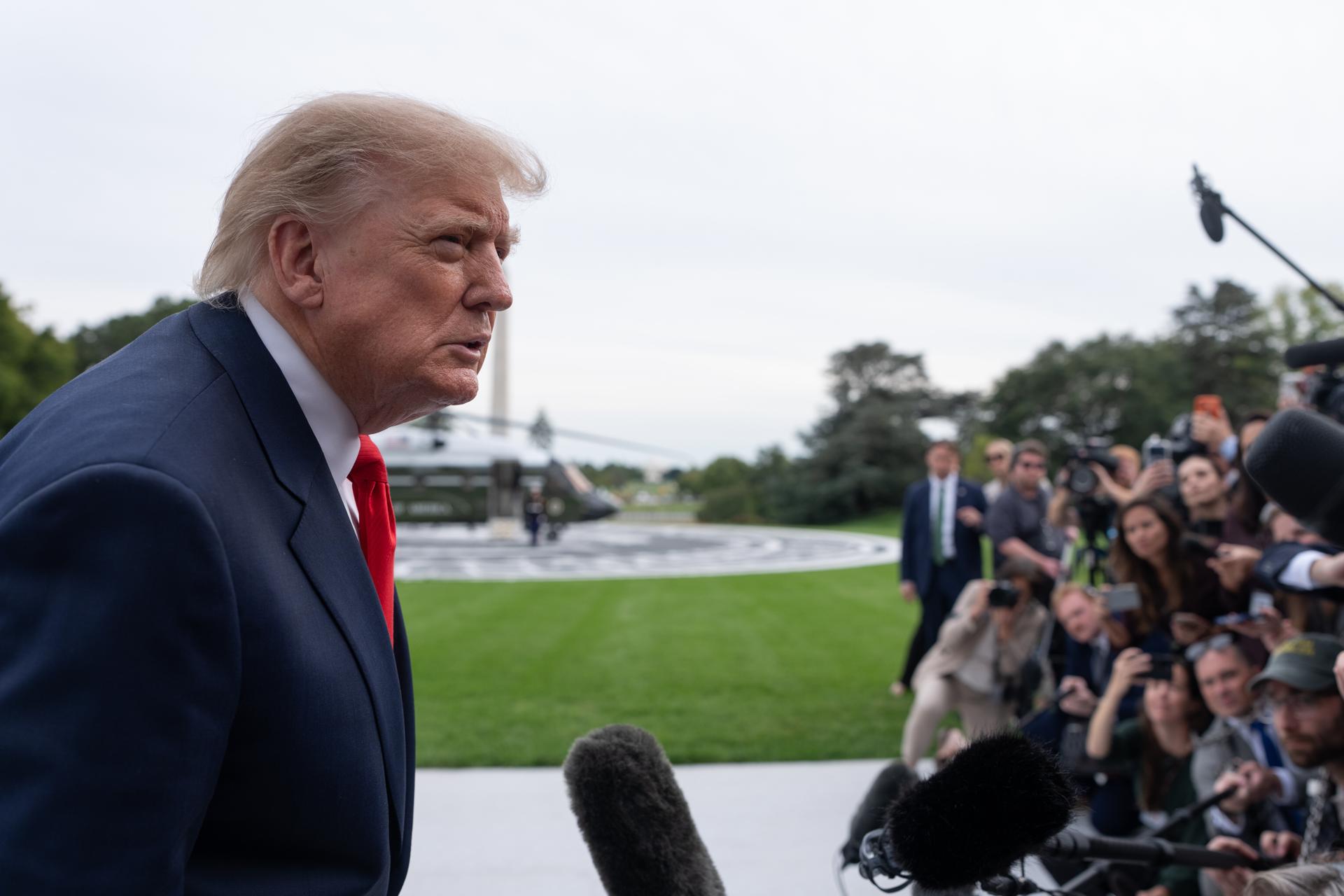 Trump afirma que nueva acusación contra Maduro y Flores “seguirá su curso” en los tribunales: “Hizo cosas muy malas”