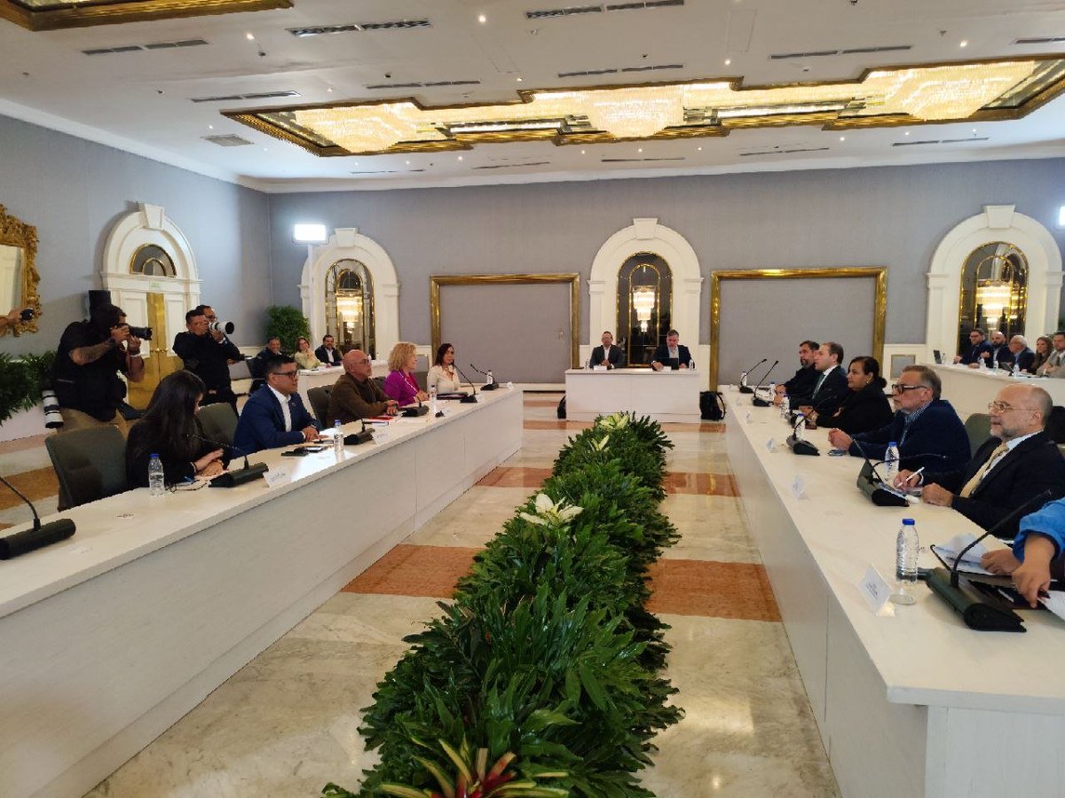 Gobierno y AN-2015 instalan tercer ciclo de diálogo para alcanzar acuerdo de garantías políticas y civiles en Venezuela