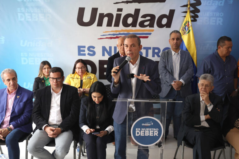 Roberto Enríquez afirma que «la democracia y la libertad en Venezuela son inevitables»