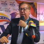 César Pérez Vivas a la Mesa de Negociación: “Aquí lo que hay es un enjambre de pueblo que exige democracia y respeto al voto”