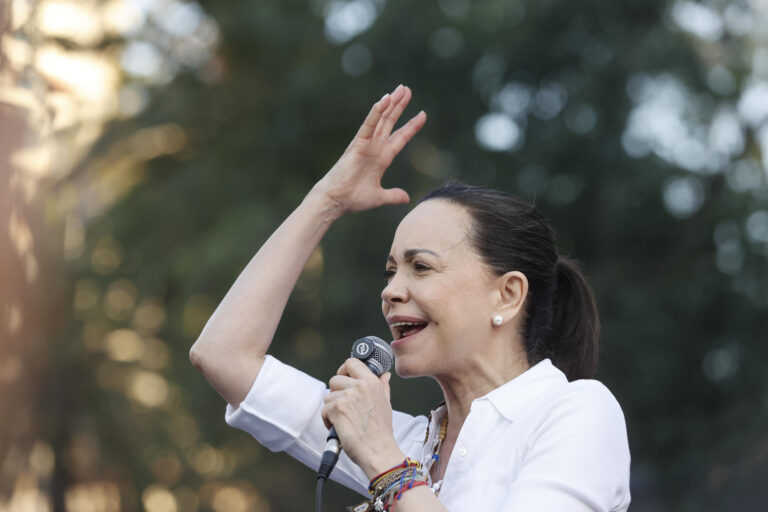 María Corina Machado llama a movilizarse el #22Oct para exigir fecha de las presidenciales: «Sal con tu familia y tu bandera»