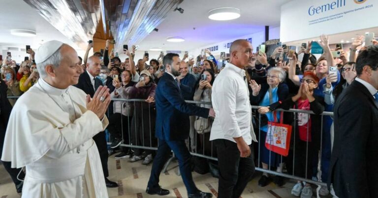 El papa León XIV fue operado de un tumor canceroso del pulmón